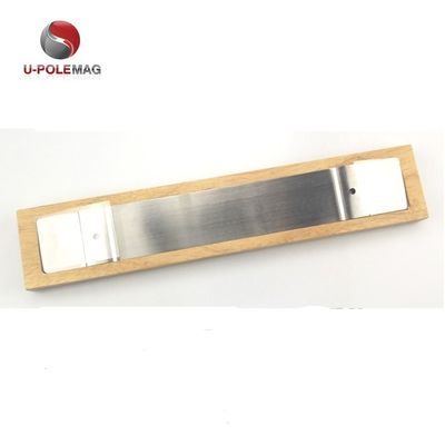 ISO9001 2000 Sistema 16" Blocco di coltello magnetico in legno sostenibile per cucina organizzata