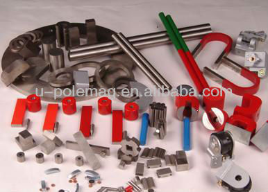 Magnete alnico con proprietà permanenti e temperatura di lavoro massima di 80 °C
