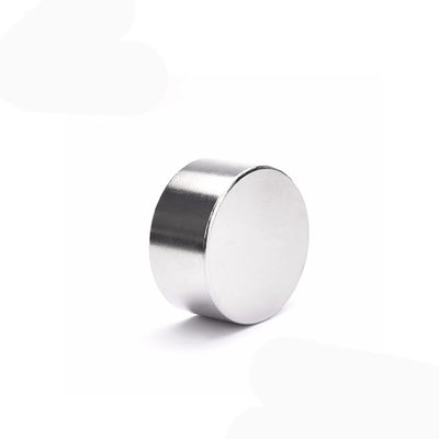 Magnete permanente a disco di neodimio super forte personalizzato per clienti B2B