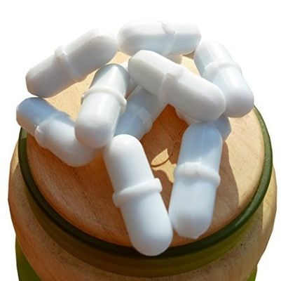 Esperimento di laboratorio Magnetic stir bar con forma cilindrica e magnete industriale