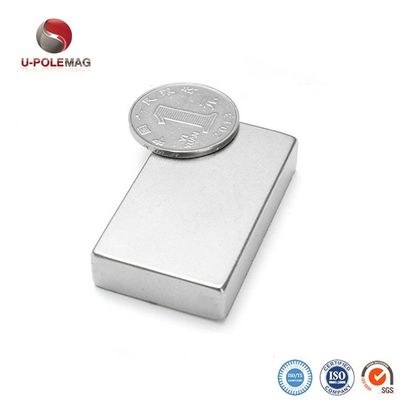 Magnete a blocco di neodimio permanente superforte di grado N52 per applicazioni industriali