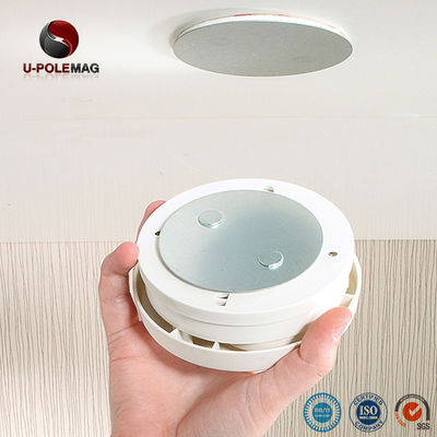 Magnete forte per rilevatori di fumo al neodimio con rivestimento di zinco e adesivo 3M