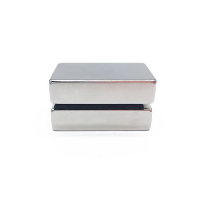 N52 Magnete di neodimio superforte F20x10x5mm Tolleranza ±0,05mm per il materiale magnetico