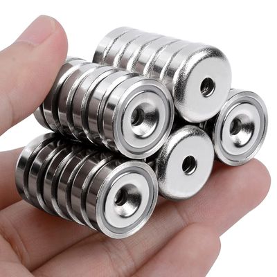 D20 MM 20lbs NdFeB Pot Magnet con buco anti-affondamento Altura totale H 7,2 mm Buco d1 4,5 mm
