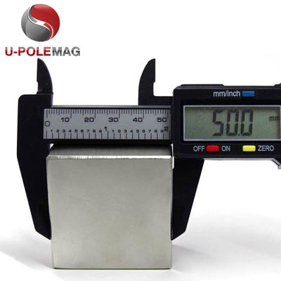 Magnete industriale N45 Materiali magnetici al neodimio a blocco con superfortezza