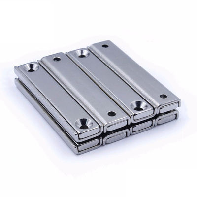 LSCM-60 60x13.5x5mm Ndfeb Neodimio Magnete permanente al boro di ferro con dimensione del foro M6