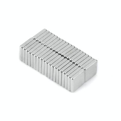 Super forte permanente NdFeB N52 blocchi magnetici Magnete Neodimio Dimensioni personalizzate