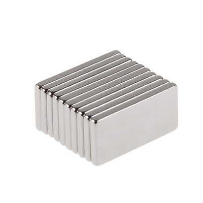 Magnete personalizzato Dimensione Magnete Neodimio Composto Super Forte Permanente N52 Blocchi