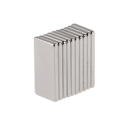 Magnete personalizzato Dimensione Magnete Neodimio Composto Super Forte Permanente N52 Blocchi