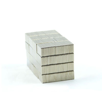 Magnete personalizzato Dimensione Magnete Neodimio Composto Super Forte Permanente N52 Blocchi