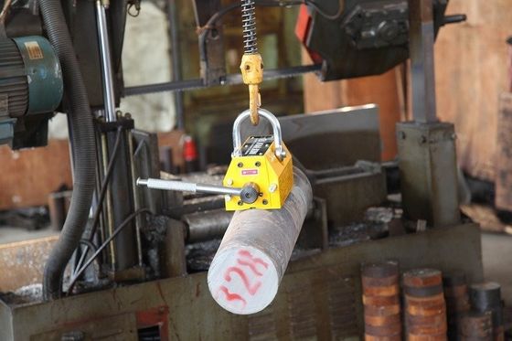 3 1 fattore di progettazione sollevatore magnetico per sollevamento e movimentazione permanente di lamiere di acciaio