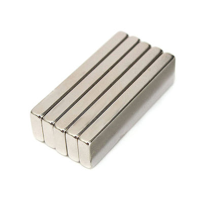 Magnete di neodimio composito F50x10x4mm per applicazioni industriali