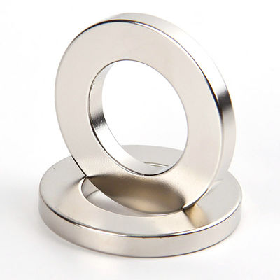 Servizio di lavorazione del taglio N52 Magnete ad anello di neodimio con forte magnetizzazione radiale