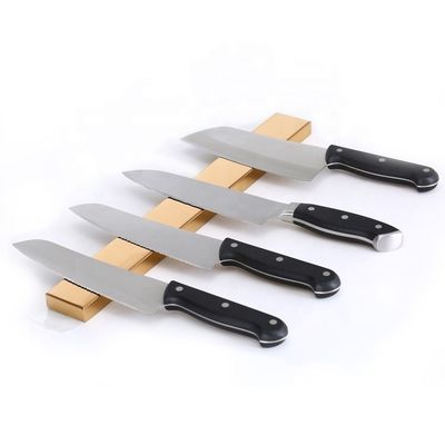 Distribuzione spaziale in ambiente esterno Colore dorato Titanio Magnetic Knife Bar 400x45x15mm Dimensione