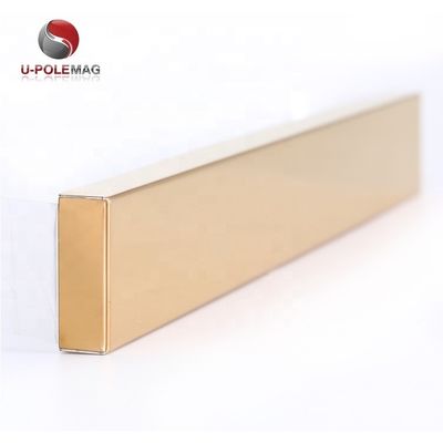 Distribuzione spaziale in ambiente esterno Colore dorato Titanio Magnetic Knife Bar 400x45x15mm Dimensione