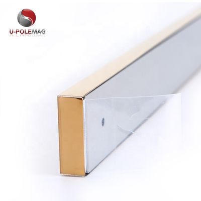 Distribuzione spaziale in ambiente esterno Colore dorato Titanio Magnetic Knife Bar 400x45x15mm Dimensione