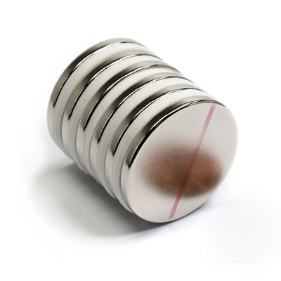Magnete permanente Ndfeb super forte N52 disco di terre rare Neodimio con servizio di foratura