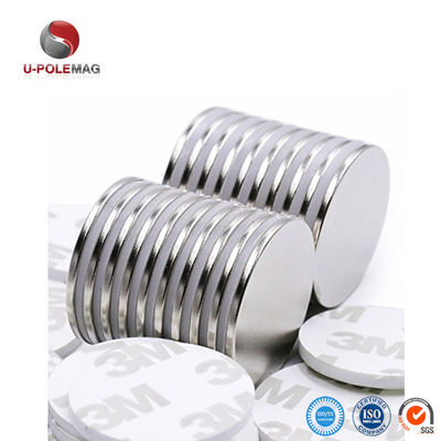 Tolleranza ±1 mm Magnete adesivo a disco di neodimio N35-N52 permanente con autoadesivo 3M