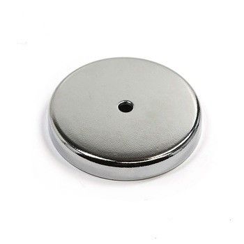 ISO/TS16949 2002 Certificato D80mm Ferrite Cup Magnet Holder con buco di controsuccesso D6mm
