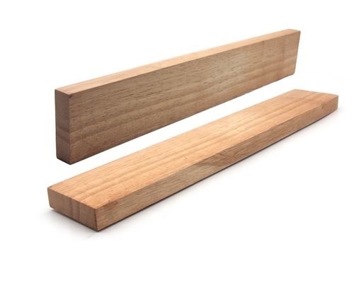 Migliora la tua cucina con un set di coltelli magnetici e un blocco di deposito di noccioline di acacia di bambù
