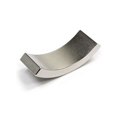 Materiale principale Neodimio NdFeB arco statore rotore magneto motore permanente per industria