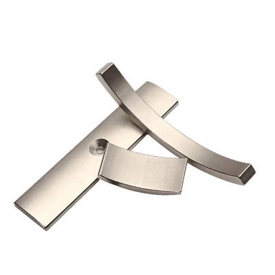 Materiale principale Neodimio NdFeB arco statore rotore magneto motore permanente per industria