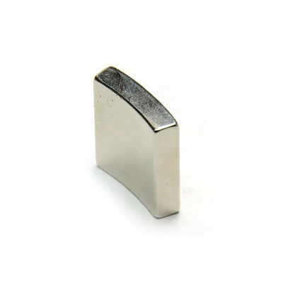Tolleranza ±1 mm Magnete ad arco di neodimio superforte per generatore di motori industriali