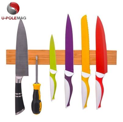 Porta coltelli magnetici in legno di bambù ecologico per lo stoccaggio di coltelli di cucina eleganti