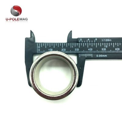 Magnete ad anello di magnetizzazione radiale al neodimio N38H personalizzato OD32xID25x20mm per sensori