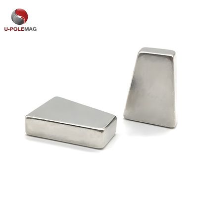 Requisiti specifici personalizzati Magnete trapezoide permanente al neodimio per generatori