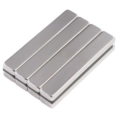 Magnete a blocco sinterizzato NdFeB ad alta resistenza 40x15x5mm N45 per applicazioni industriali