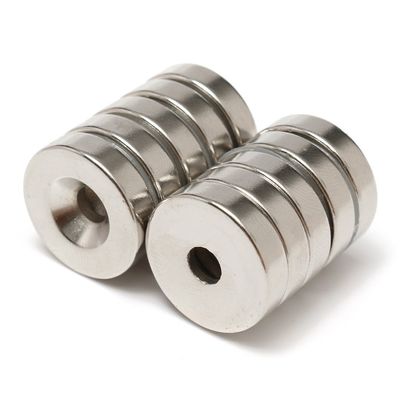 Magnete personalizzato N52 Magnete a disco di neodymium di terre rare con buco di contraffusione