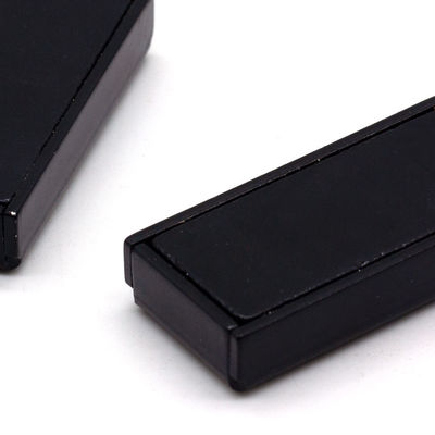 Involucro per tende da doccia resistente all' arrugio con magnete di ferrite e pesi di gomma
