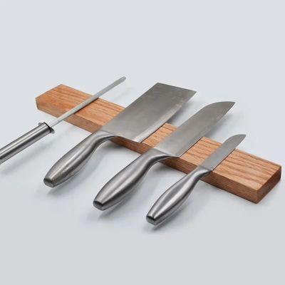 Accessoio per cucina di legno di quercia con porta coltello magnetico