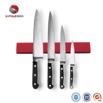 Dimensioni personalizzate di perforazione ruggine silicone striscia magnetica ha coperto