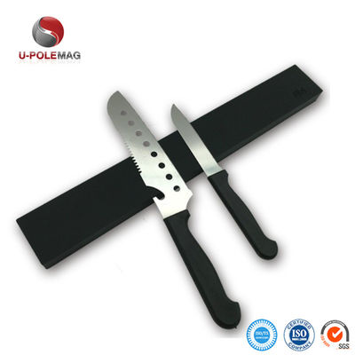 Dimensioni personalizzate di perforazione ruggine silicone striscia magnetica ha coperto