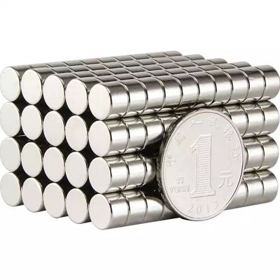 Magnete a disco di neodimio N52 rivestito di nichel con tolleranza ± 3% e resistenza personalizzata