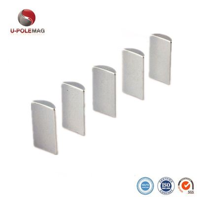 Servizio di perforazione Magnete al neodimio per generatori Forma trapezoidale permanente