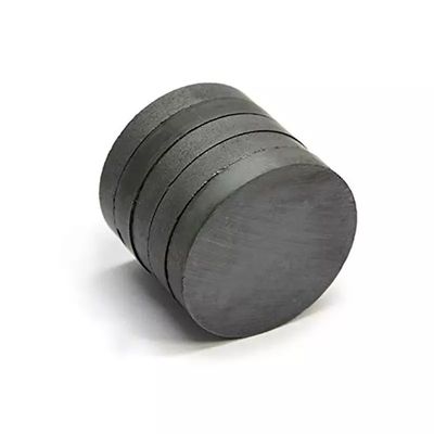 Magnete a disco di ferrite superforte per il servizio di punzonatura Max. Temperatura di funzionamento 1-40-250 °C