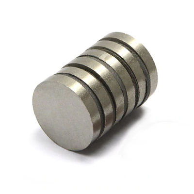 Magnete SmCo di piccole dimensioni con resistenza alle alte temperature e tolleranza Br 10,8-11,0 KGS ± 1%