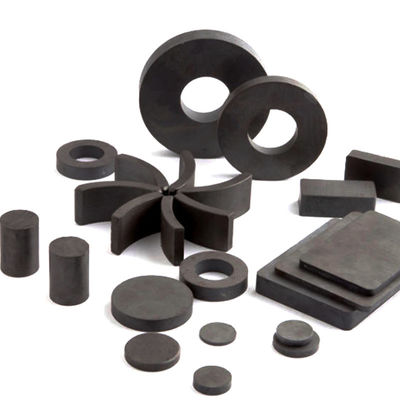Magneti industriali Y35 Ceramica Ferrite Magnet Bar Ring Block Disc Arc senza rivestimento