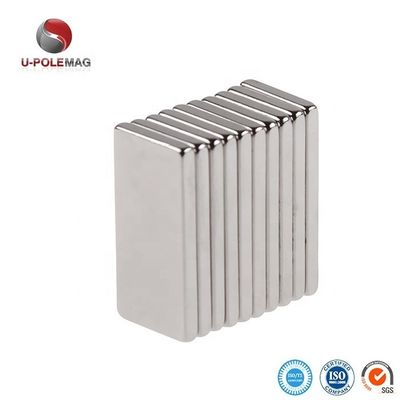 Magneti NdFeB rettangolari superforti N35 N52 Magneti a blocco di neodimio per l'industria