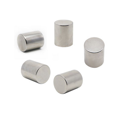 Magnete al neodimio cilindrico N42 rivestito con epossidica per l'industria domestica e per ufficio