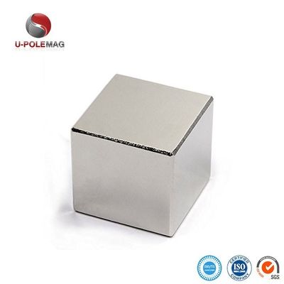 Magnete a cubo NdFeB di grado N52 personalizzato per il sistema di gestione ambientale ISO14001 2004