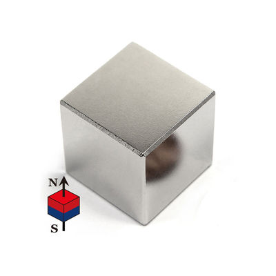 Magnete industriale N52 Magnete al neodimio 1" Cubo con servizio di taglio da magnete NdFeB