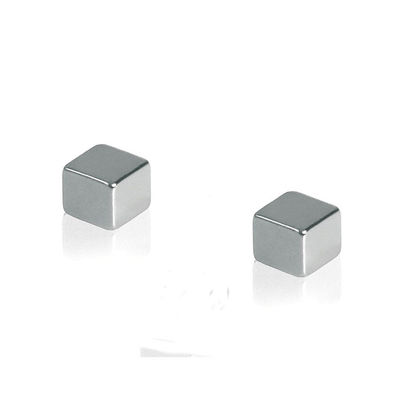 Magnete permanente N42 50x50x25 cilindro quadrato di neodimio per applicazioni industriali