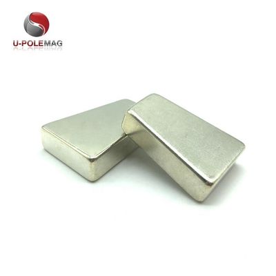 34.66g grado NdFeB ad alta temperatura 150 Centigradi 48SH magneti NdFeB a forma di trapezio