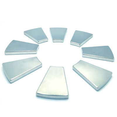 Magnete a cuneo coniato di neodimio permanente personalizzato con tolleranza e dimensione /-0,05 mm