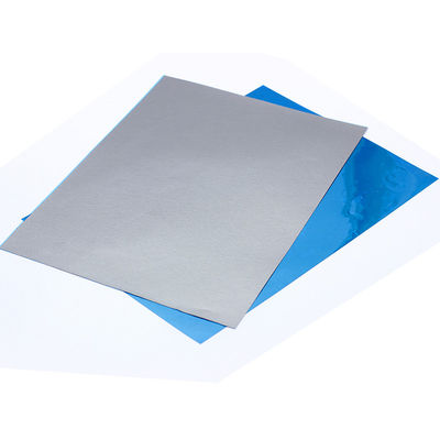 Fogli di materiale assorbente innovativo per il radiotrasmettitore e lo schermo del flusso magnetico