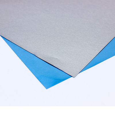 Fogli di materiale assorbente innovativo per il radiotrasmettitore e lo schermo del flusso magnetico